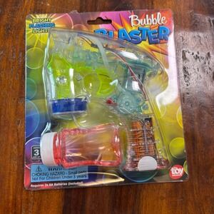 The Toy Network Bubble Blaster Light Up Clear Toy GW-BUBSM New With Batteries